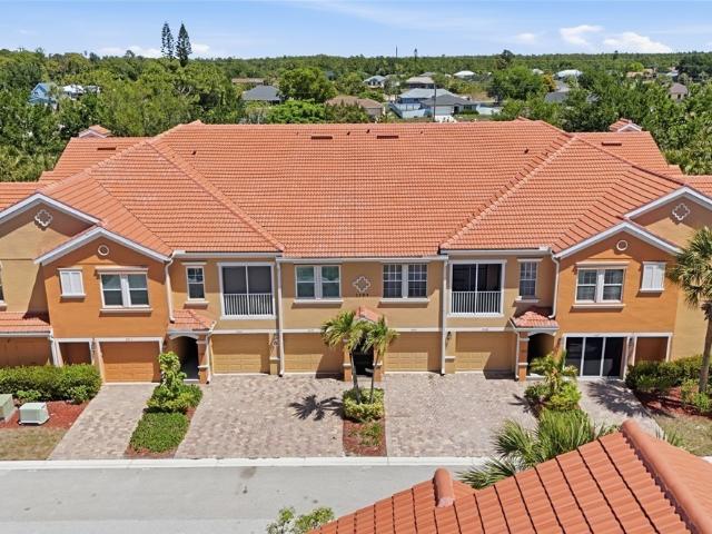 1794 Concordia Lake Cir, Unit 2607, Cape Coral, FL 33909 | MLS #2026019