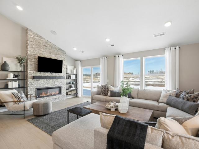 1794 Tamarack Road