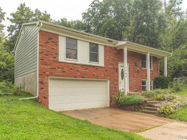 1795 David Court