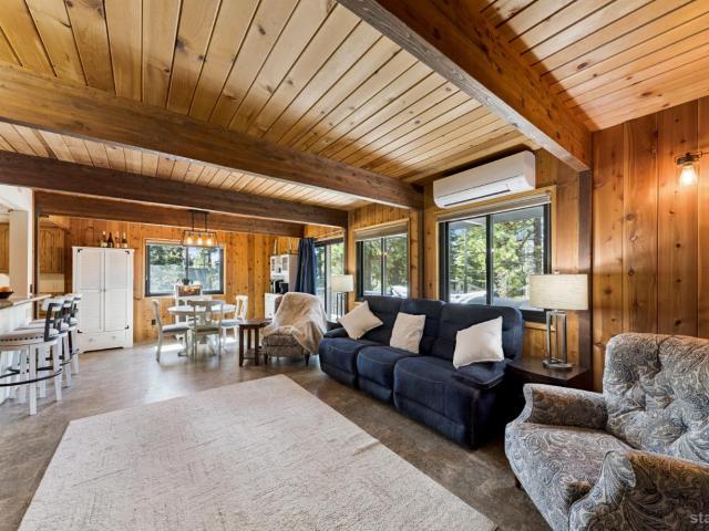 1796 Skyline Dr, South Lake Tahoe, CA 96150 | MLS #142604