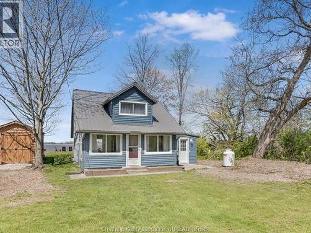 17998 Rondeau Road, Rondeau Park, ON, N0P 1X0 house for sale | Listing ID 26020 | Royal LePage