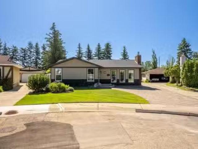 17903 87A Avenue, Edmonton, AB, T5T 0Z3 house for sale List.
