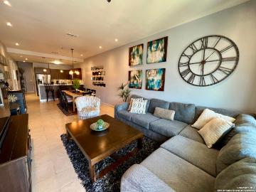 17902 La Cantera Pkwy, Unit 504, San Antonio, TX 78257 | MLS #1895