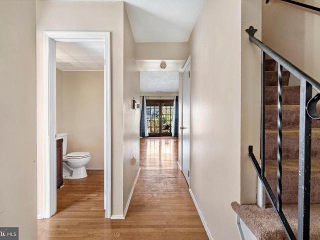 17918 Hickory Lane