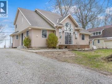 17938 Lakeshore Road, Rondeau Park, ON, N0P 1X0 house for sale | Listing ID 26007 | Royal LePage