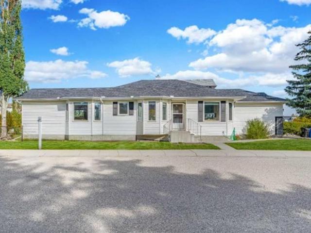 179 Citadel Close Nw, Calgary, AB, T3G 4A5 house for sale | Listing ID A2348 | Royal LePage