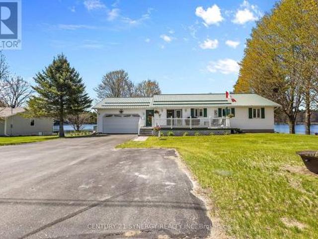 179 Bobs Lake Lane 11 Lane, Tay Valley, ON, K0K 1B0 house for sale | Listing ID X13611 | Royal LePage