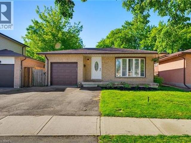 179 Banbury Road, Brantford, ON, N3P 1E6 house for sale | Listing ID 40868 | Royal LePage
