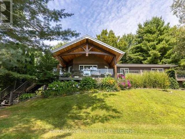 179 Santa'S Village Road, Bracebridge. Monck Bracebridge, ON, P1L 0N3 house for sale | Listing ID X13623 | Royal LePage