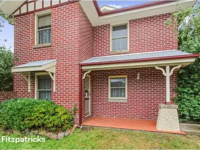 1/79 Tarcutta Street, Wagga Wagga House for rent Listed by Re.