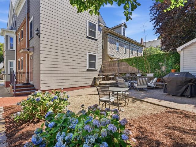 179 Transit Street 2