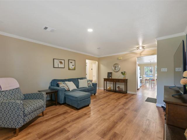 1804 Monks Tale Ct