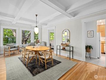 1804 E Republican Street # 5