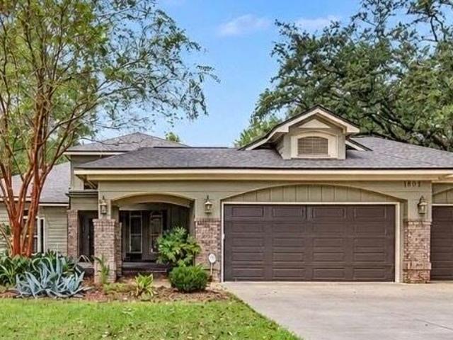 1804 River Pointe Drive