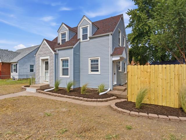 1804 W Pleasant Street