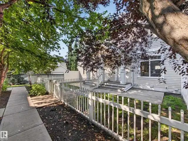 1804 70 Street SW, Edmonton, AB T6X 0H4