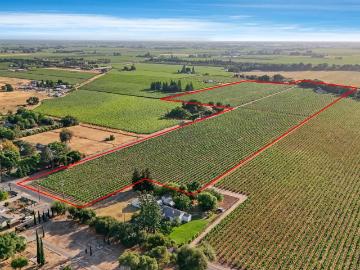 18050 N Tretheway Road, Lockeford, US, CA