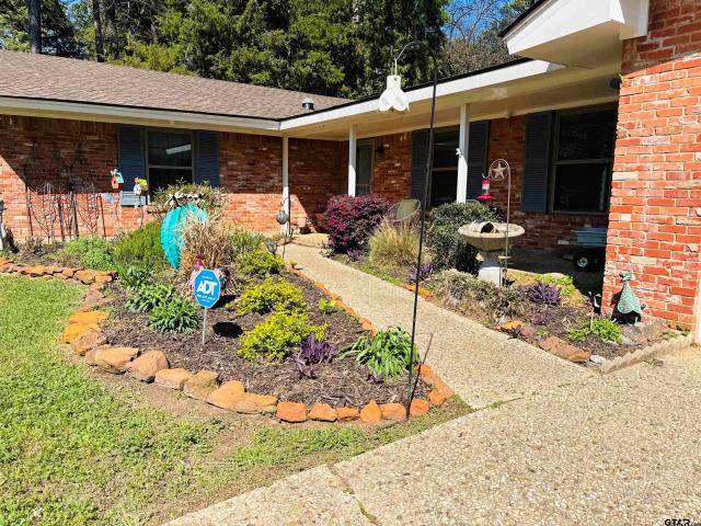 18058 Whispering Pines Rd, Flint, TX 75762 | MLS #26003
