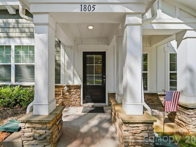 1805 Edgewater Drive NW