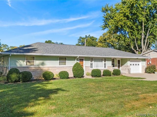 1805 Holly Lane
