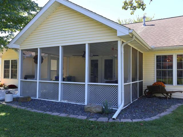 1805 Redbud Court