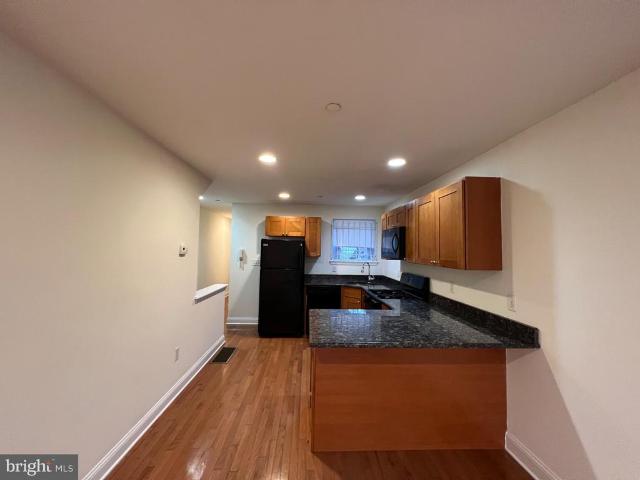 1805 W Berks