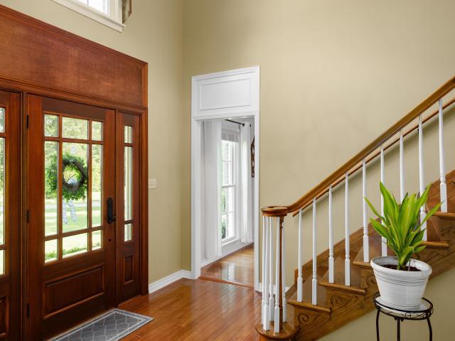 1806 Maclin Dr