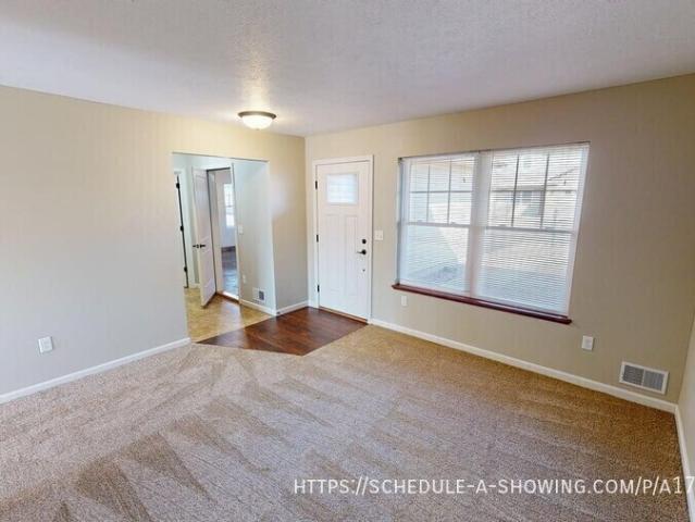 1806 North Creek Circle, 3 beds, 2 full and 1 half baths