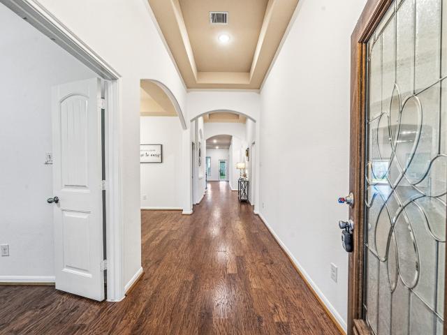 1806 Oak View Lane