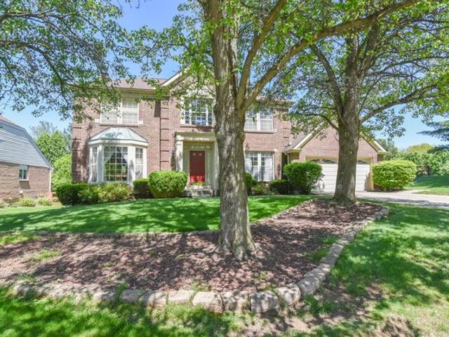 1806 Grovepointe Dr, Florence, KY 41042