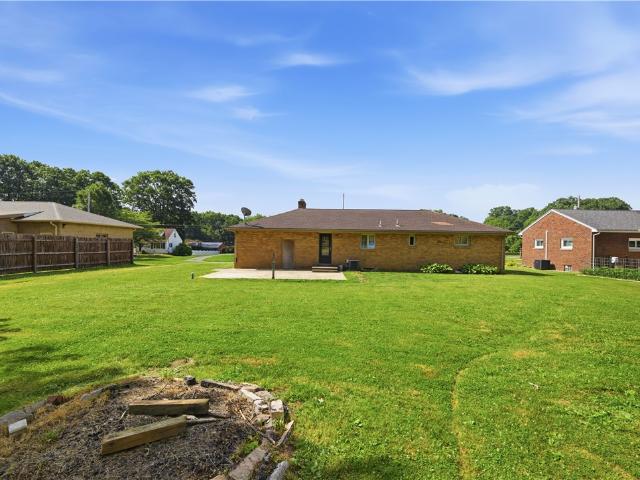 1806 Shady Drive