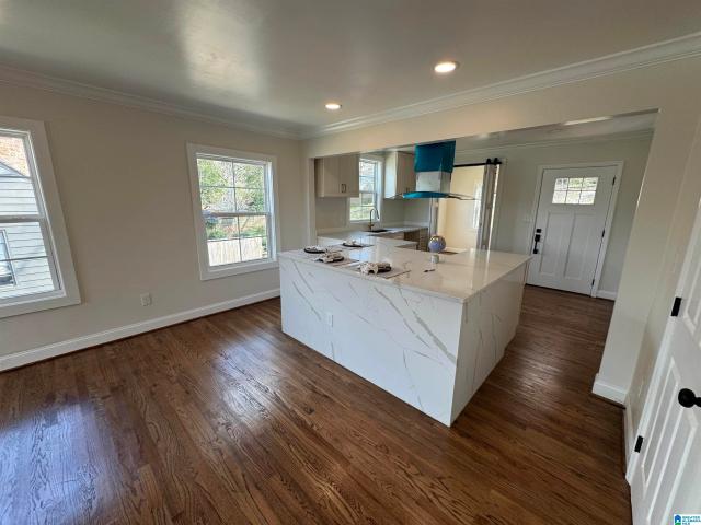1807 Mayfair Drive