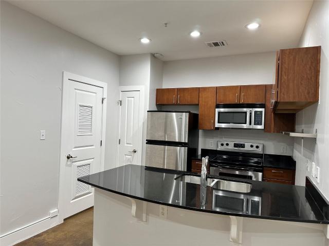 1807 Poquito St # 32