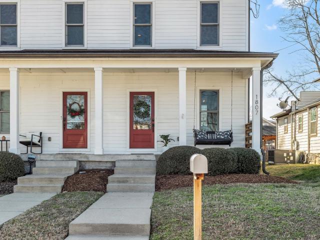 1807B 4th Ave N
