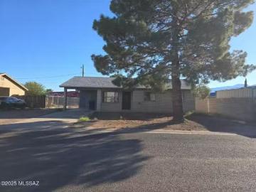 1808 MESA CIR, SAFFORD, AZ 85546