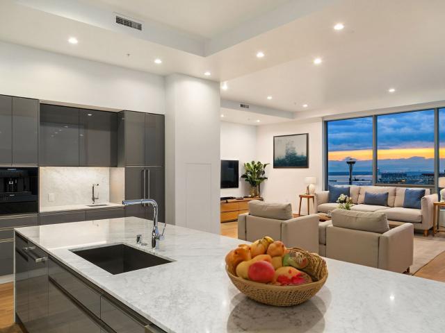 1808 Minor Ave Unit #PH203, Seattle, US, WA
