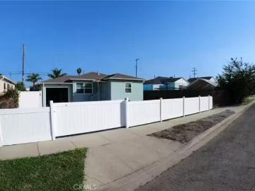 1808 N GRAPE AVE, COMPTON, CA 90222