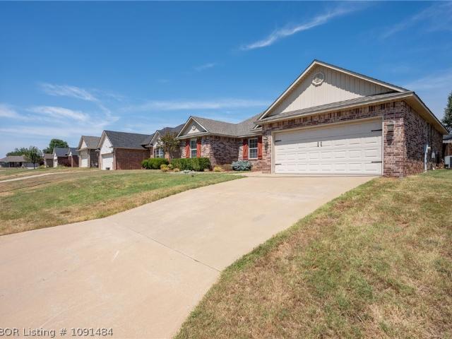 1808 Fairbanks Drive