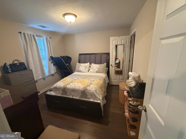 1808 Lauren Lane