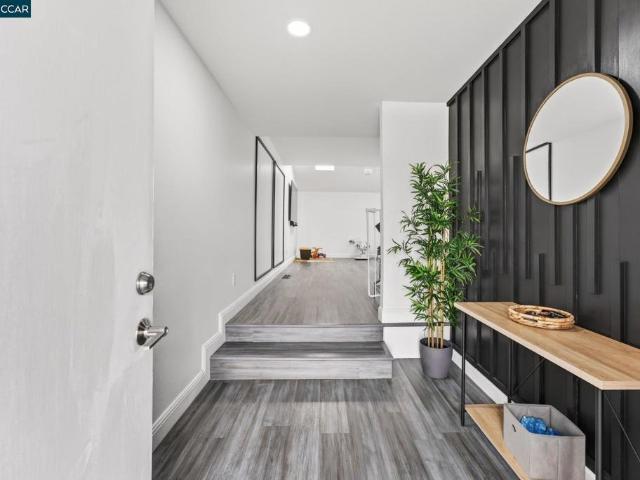 1808 1 Mason St