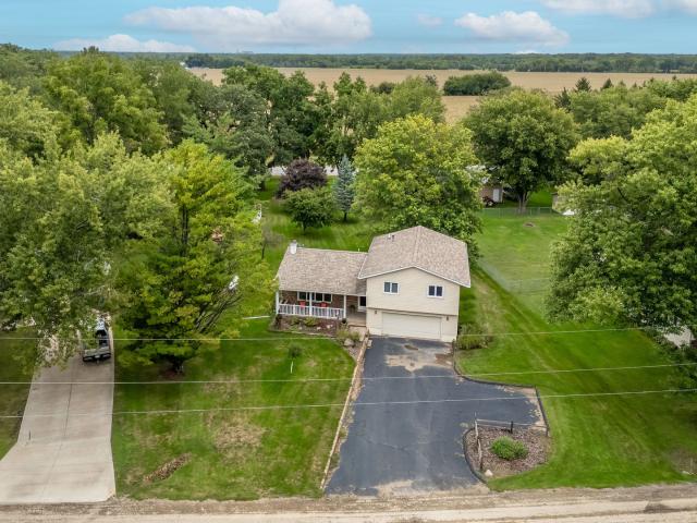 1809 Pineo Grove Lane
