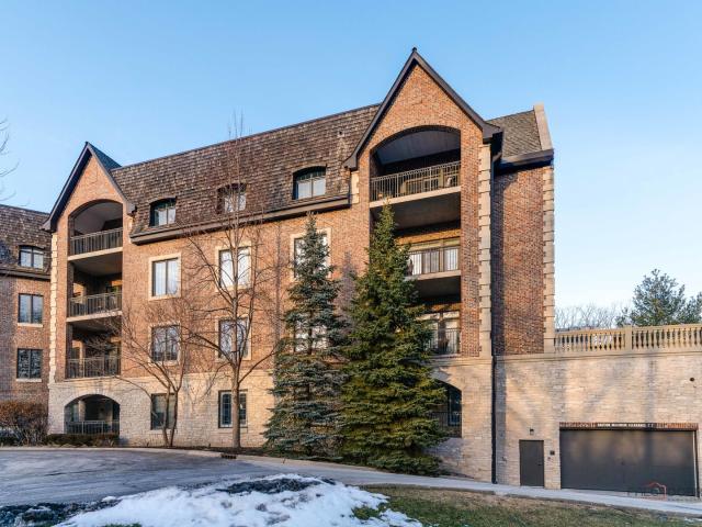 1800 amberley court # 309