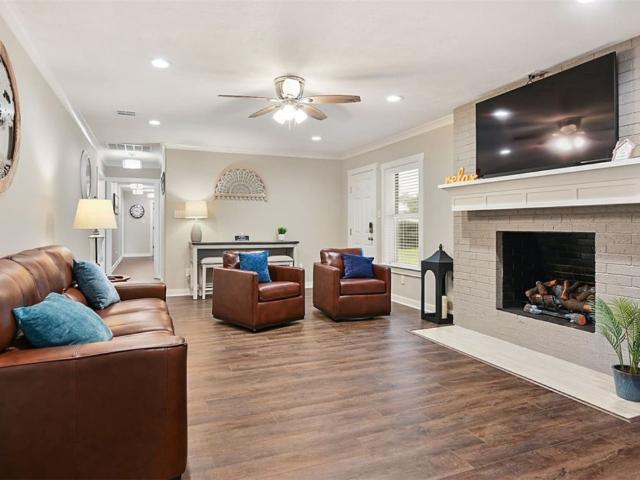 1800 Carter Creek Parkway