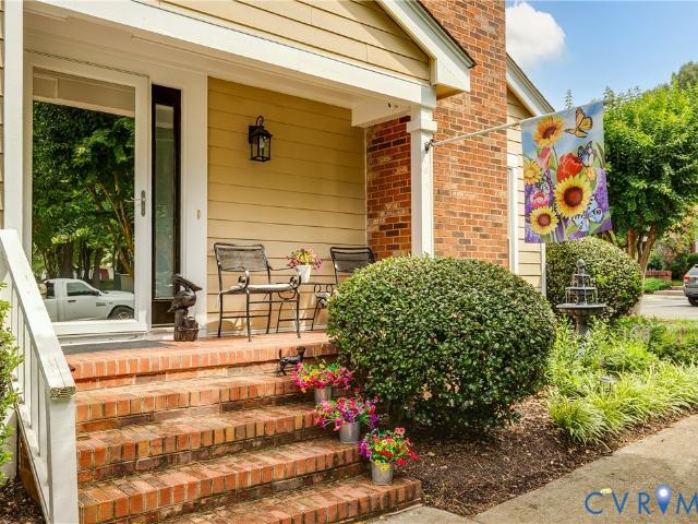 1800 Fairwind Circle