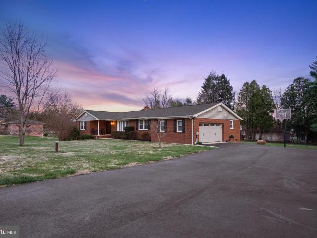 1800 Gayfields Drive