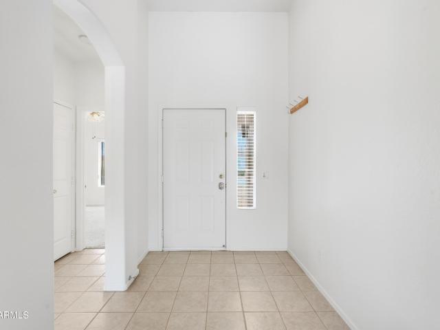 1800 w desert willow drive