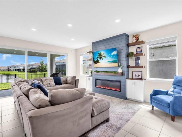18015 Fattoria Ter, Lakewood Ranch, FL 34211 | MLS #A4690