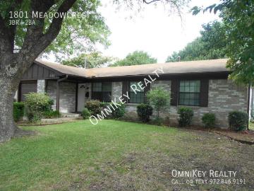 1801 Meadowcrest, 3 beds, 2 full baths