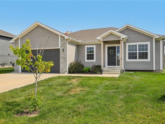 1801 NW Hilltop Court
