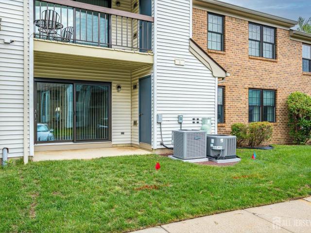1801 Bayhead Drive